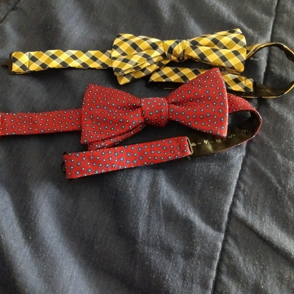 Despicable Me Universal Tablet Sleeve Blue Yellow Minion Zip Up 7X8in +free gift - Picture 7 of 8